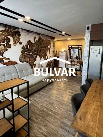 Мирна вул., (Будинок 1)