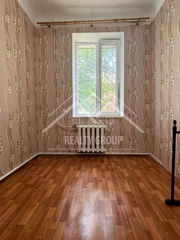 Вадима Гурова вул. (Постишева), 52