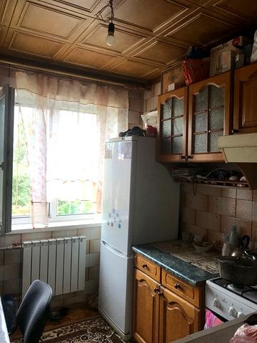 Познанська вул., 3