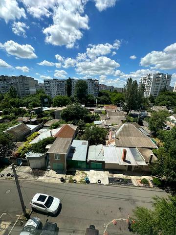 Левітана вул., 141