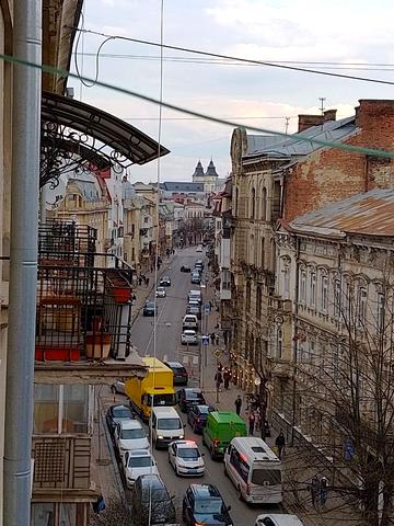 Гетьмана Мазепи вул., 38