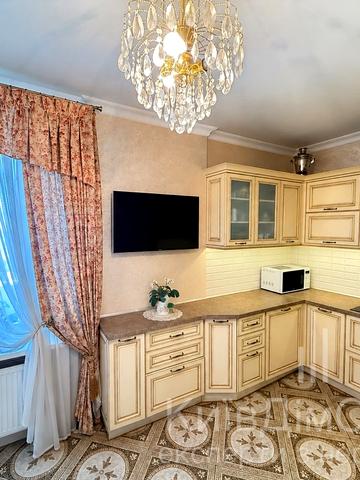 Воскресенський просп. (Перова), 10а