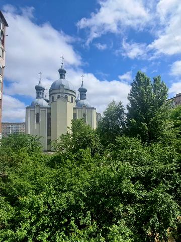 15 Квітня вул., 3
