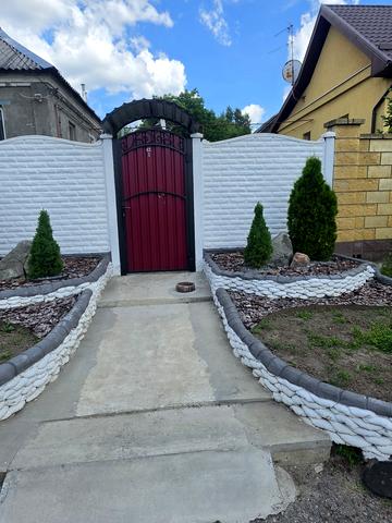 Якова Острянина вул. (Сировця), 43