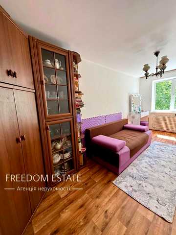 Тракторобудівників просп., 100б