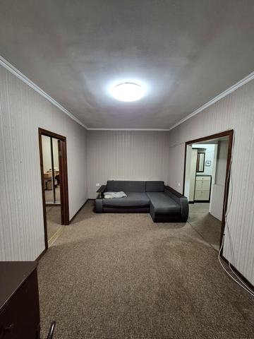 Лесі Українки бульв., 30