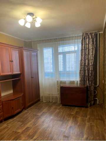 Зубарєва вул., 27