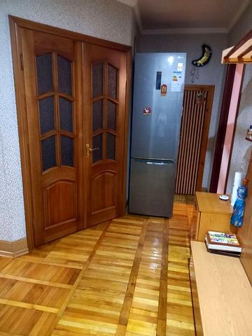 Миру, 7