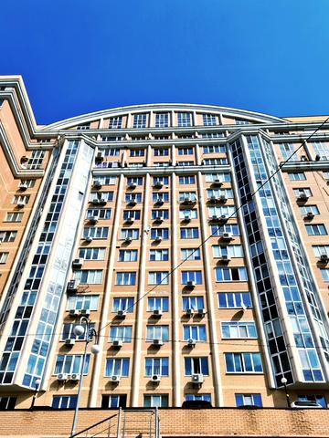 Василя Тютюнника вул. (Анрі Барбюса), 5-В