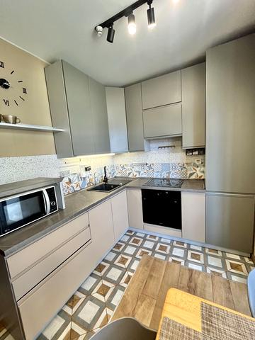 Волошкова вул. (Іванова), 3-Б