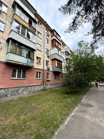 Поліський пров., 7/1