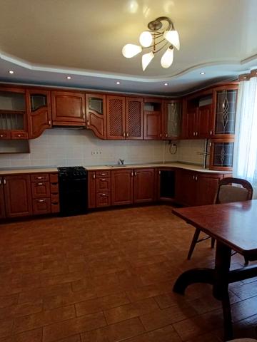 Ольги Кисілевської вул., 40в