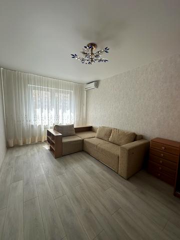 Урлівська вул., 20