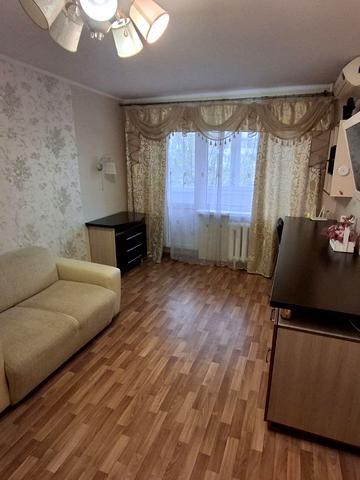 Слобожанський просп. (ім. газети Правда), 1