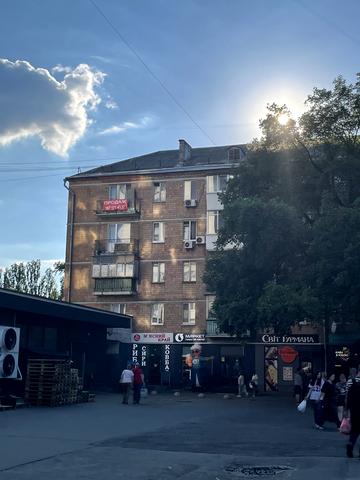 Авіаконструктора Антонова вул., 35