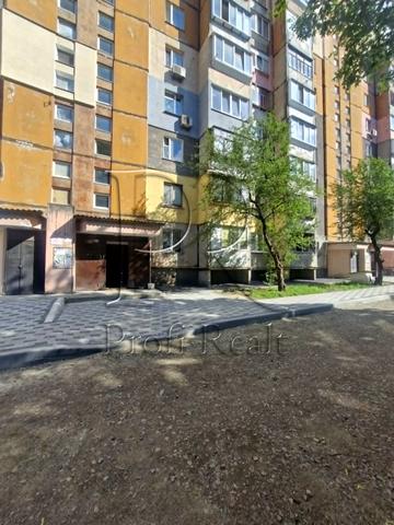Олімпійська вул., 6