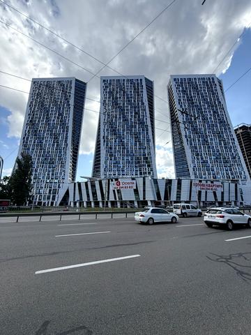 Берестейський просп. (Перемоги), 11 к2