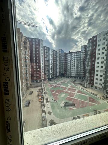 Макогона вул., (Будинок 24)