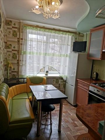 Олександра Поля просп. (Кірова), 107-А
