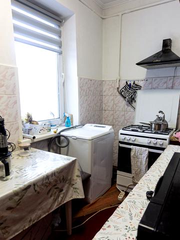 Ярослава Гашека вул., 6