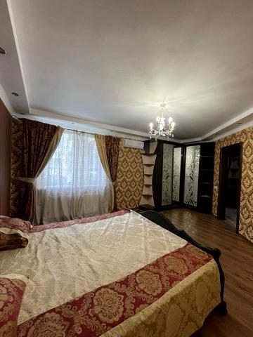 Сагайдачного вул., 16