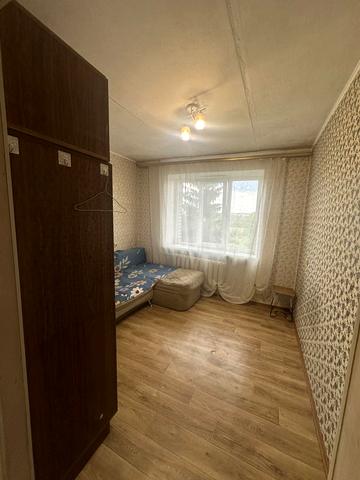 Чорновола вул., 10