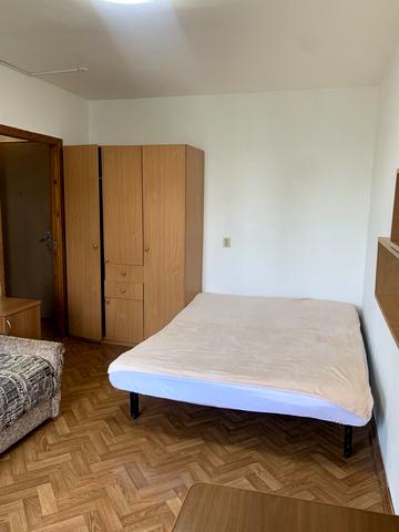 Оболонський просп., 32