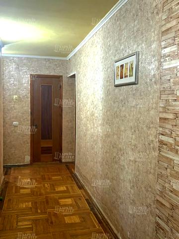 Старицького вул., 16