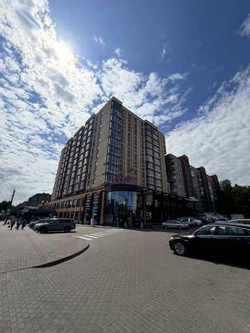 Соборності просп., 22-Б