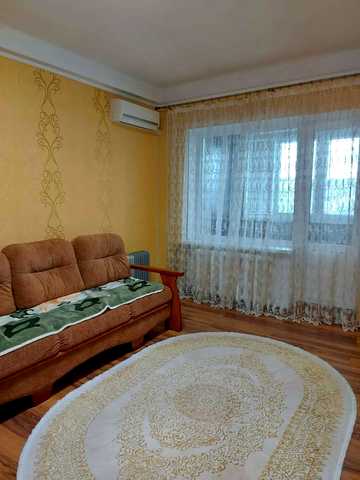 Автозаводська вул., 40