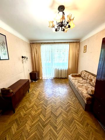 Чорних Запорожців вул. (Петра Запорожця), 3