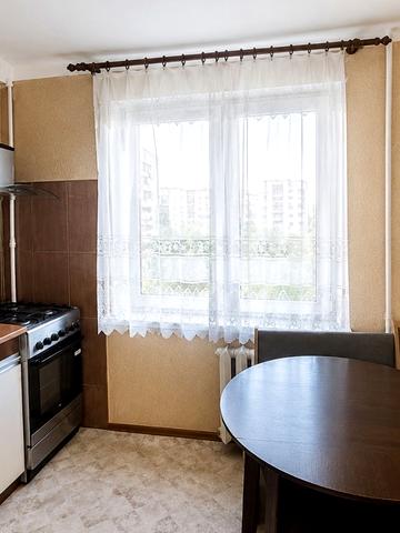 Ярослава Гашека бульв., 7