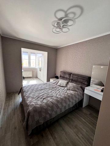 Героїв просп., 23