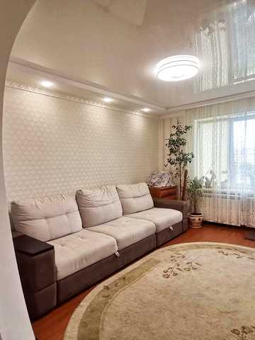 Українська вул., 31