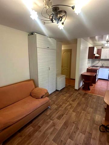 Героїв Крут вул. (Фурманова), 12