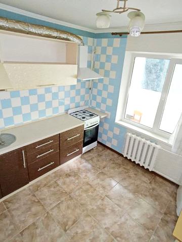 Віталія Блажка вул., 3