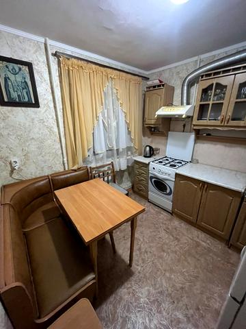 Соборна вул., 207б