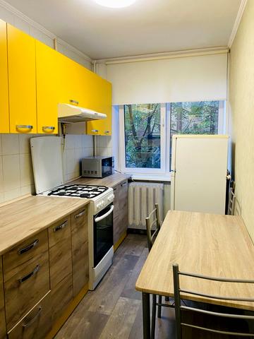 Тараса Шевченка бульв., 38