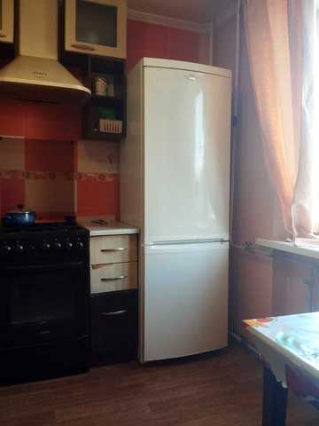 Киргизька вул., 12