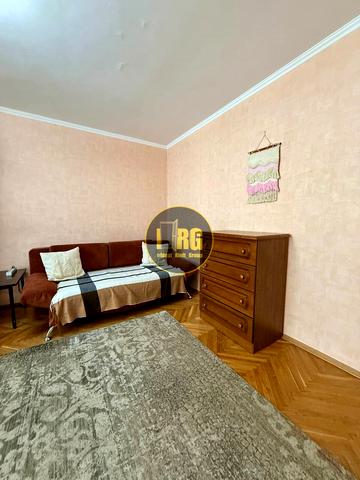 Митрополита Андрея Шептицького вул. (Анатолія Луначарського), 3-Б