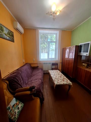 Отамана Чепіги вул., 52