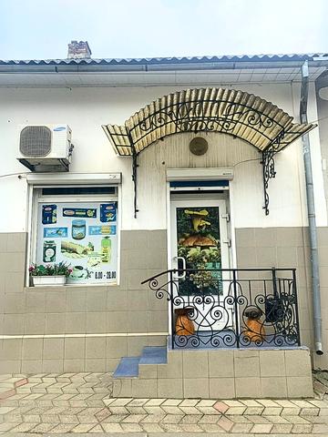 Вишнева вул., 34