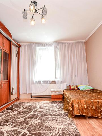 Збаразька вул., 10