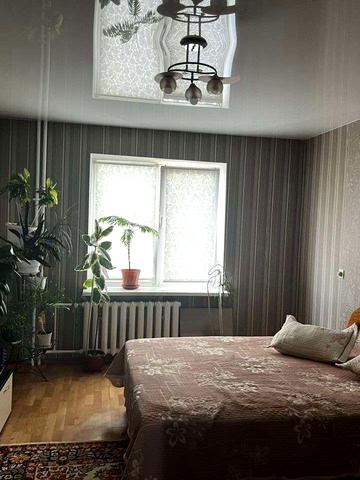 Олевська вул., 7