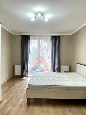 Подільська вул., 10/3