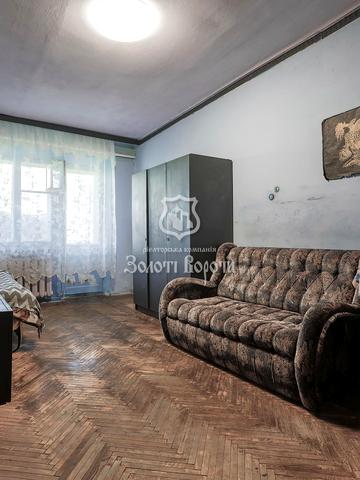 Новодарницька вул., 30
