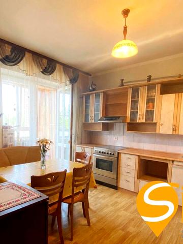 Леся Курбаса просп., 5-В