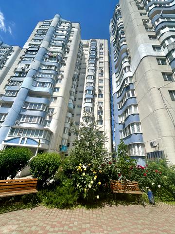 Семена Палія вул. (Дніпропетровська дорога), 105