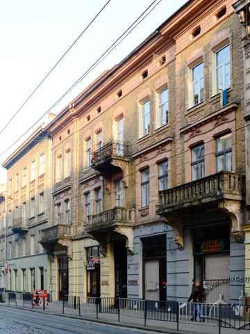 Гетьмана Петра Дорошенка вул. (Жовтнева), 29
