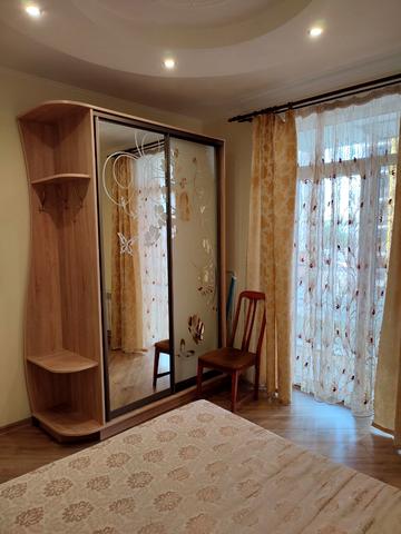 Городницька вул., (Будинок 7)